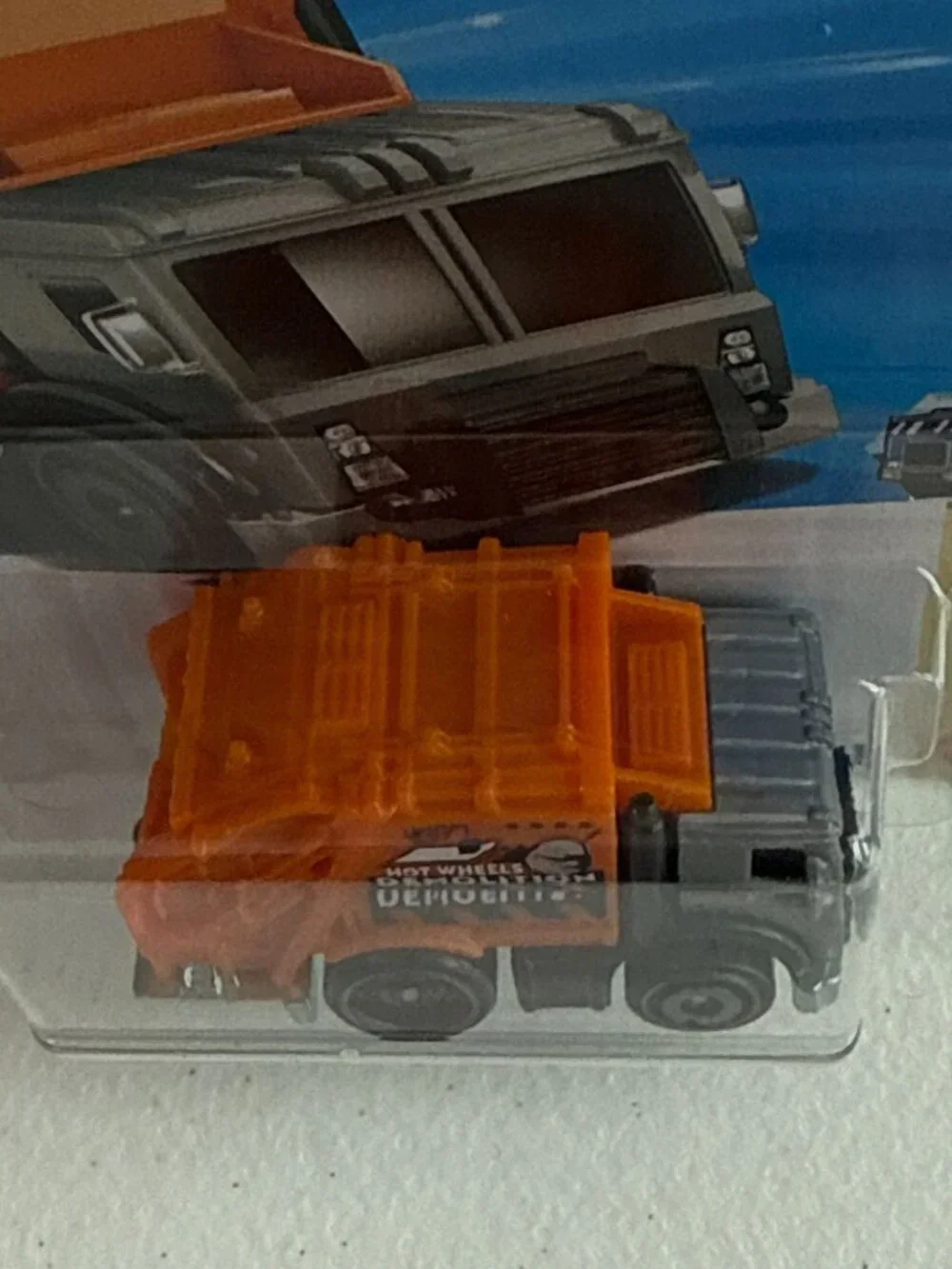 Hot Wheels Total Disposal HW Heavyweights Garbage Truck 2026